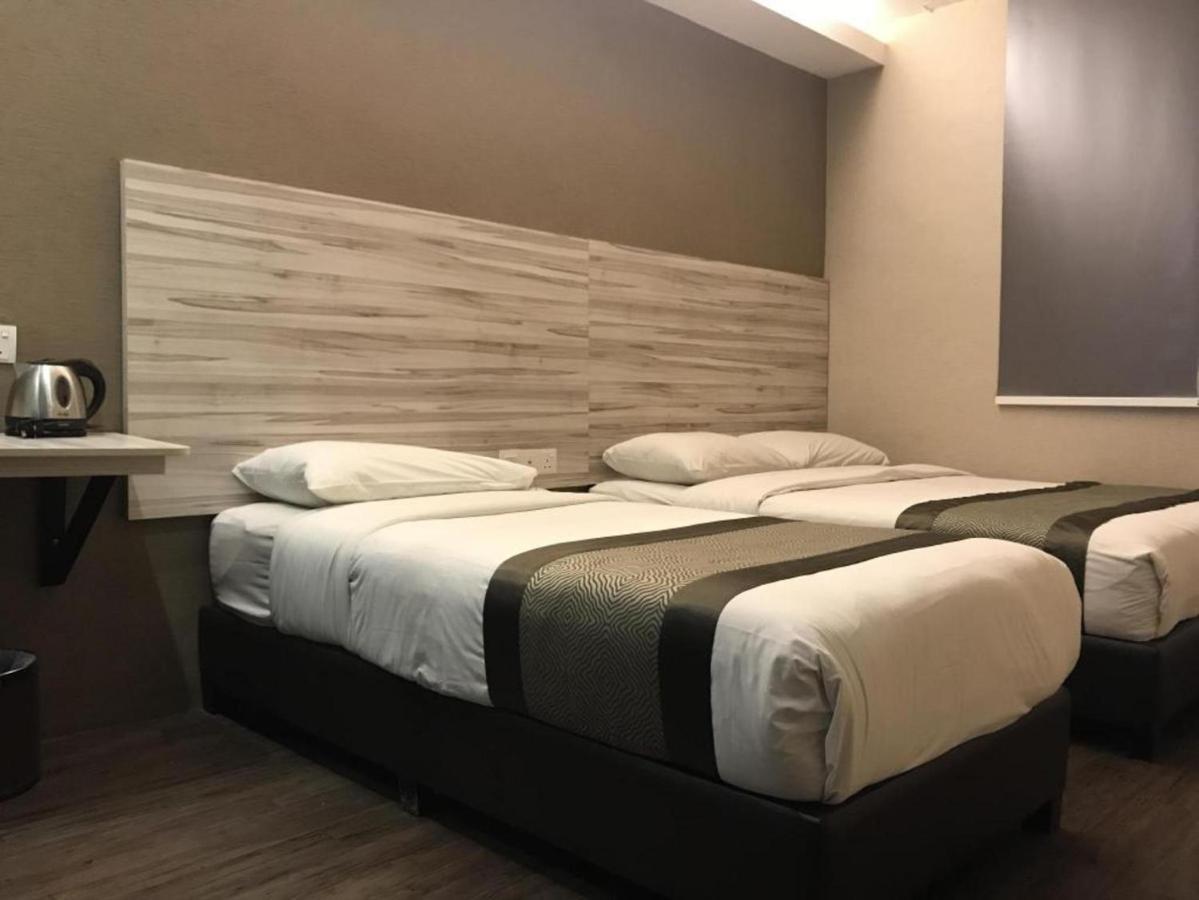 Austin Paradise - Taman Pulai Utama Hotel