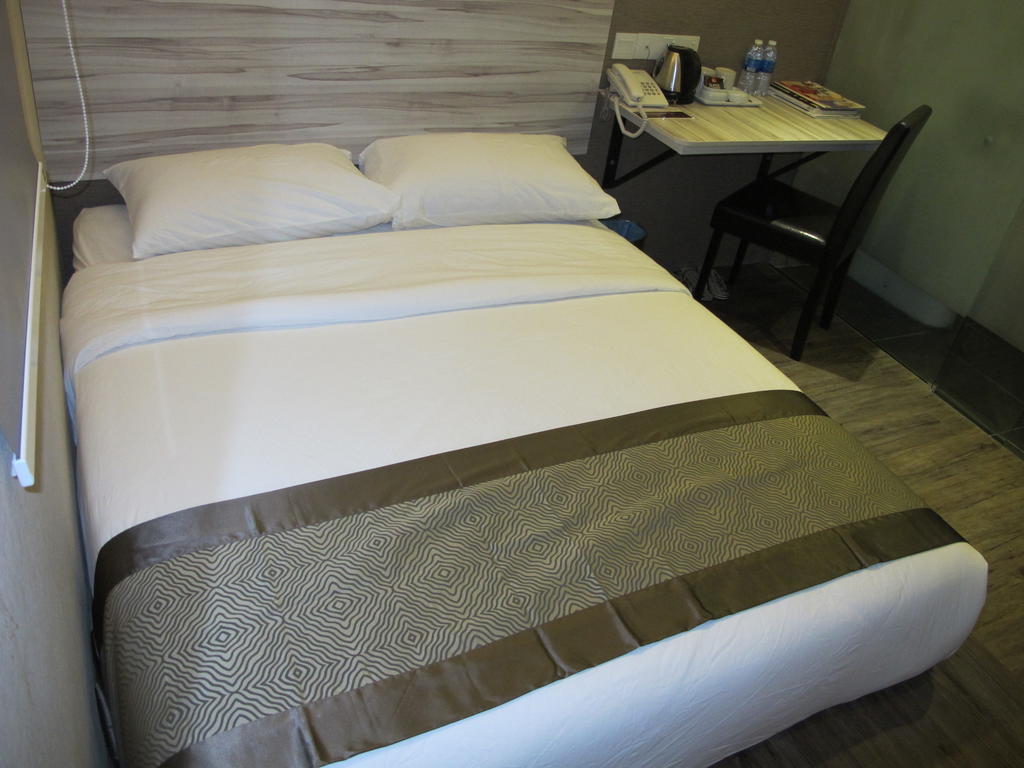 Austin Paradise - Taman Pulai Utama 3*