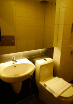 Austin Paradise - Taman Pulai Utama 3*